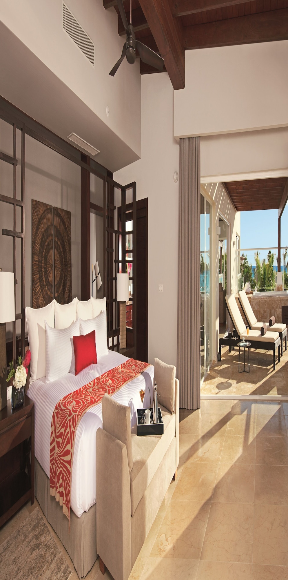 1 Bedroom, Presidential, Preferred Club, Suite, King Bed