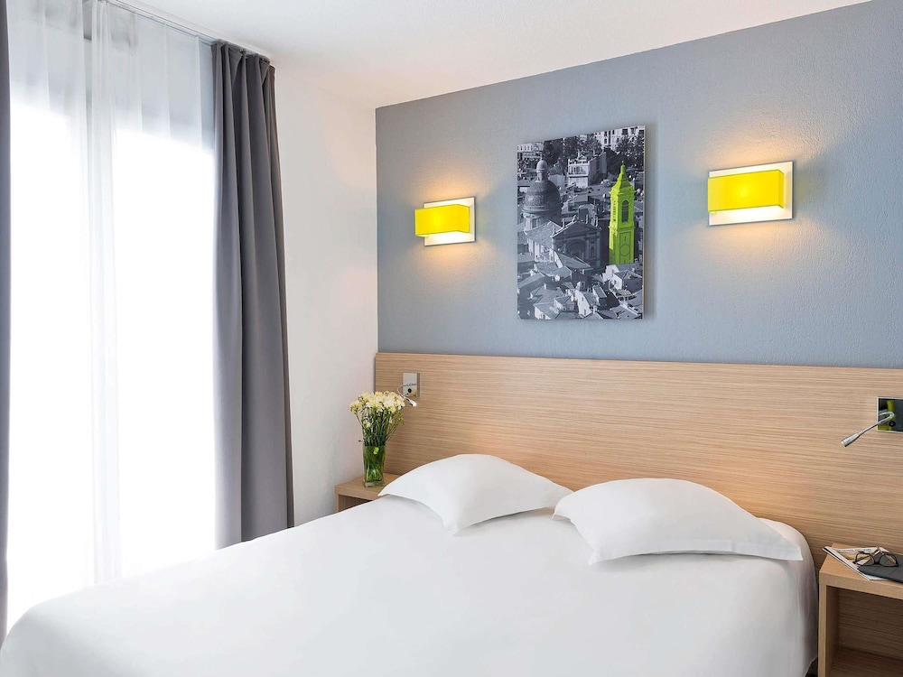 Studio, Double Bed, Balcony