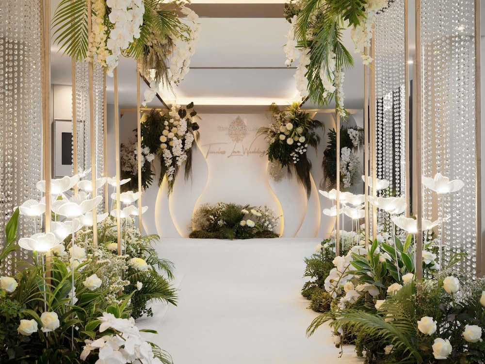 Grand Mercure Bangkok Atrium 70/72