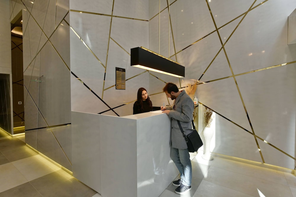 G-Han Hotel 5/50