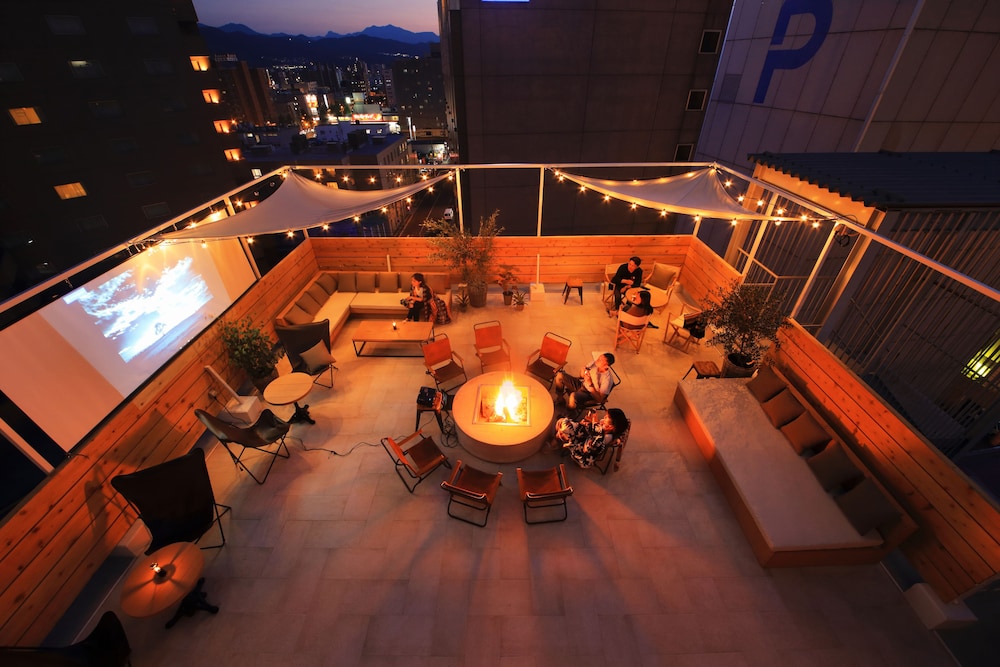 Unwind Hotel Bar Sapporo 61/65