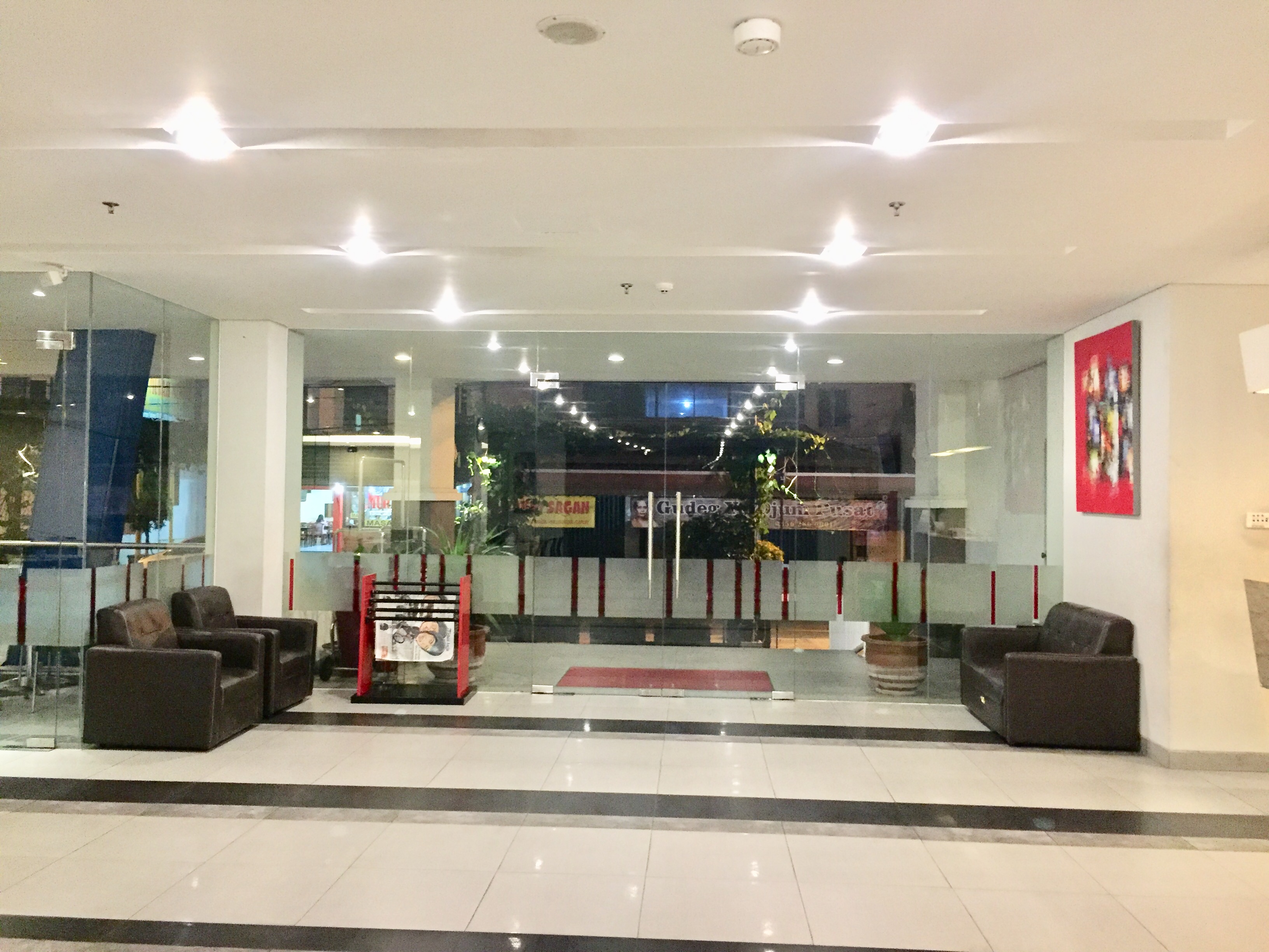 Carani Hotel 12/18