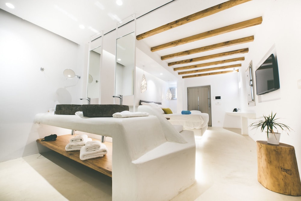 Olvos Luxury Suites Mykonos 8/73