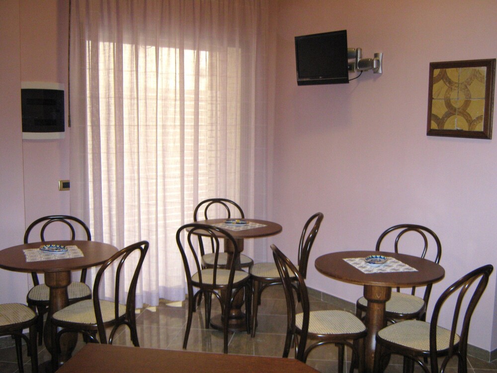 Garibaldi Relais 55/67