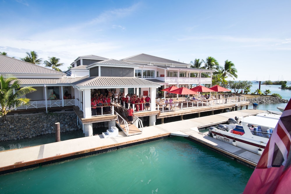 Musket Cove Island Resort Marina 48/50