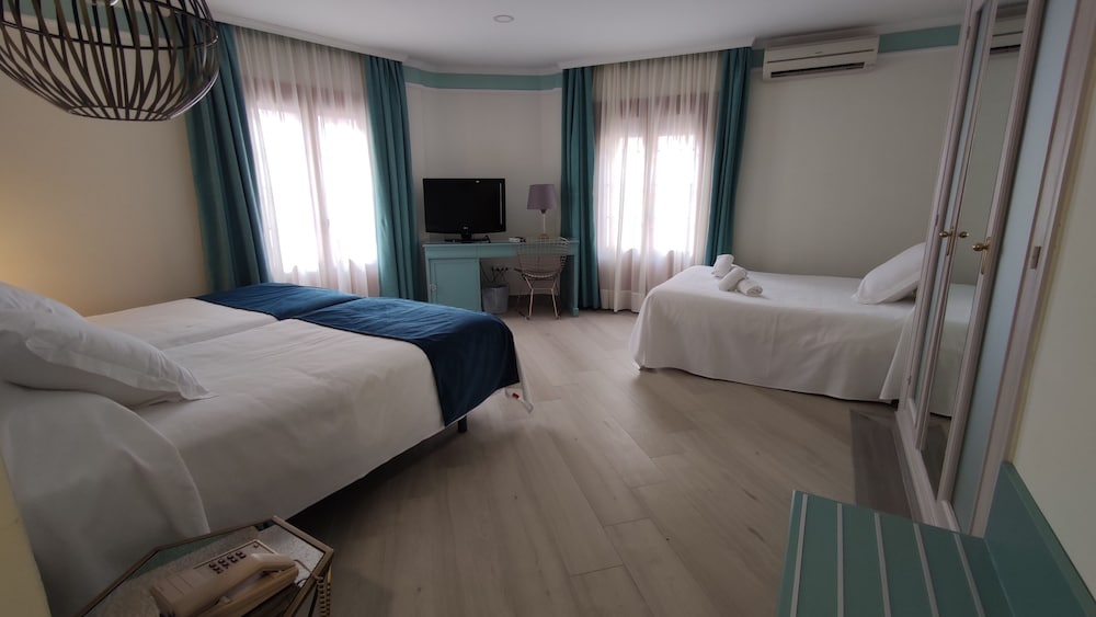 Hotel Dona Blanca 11/33