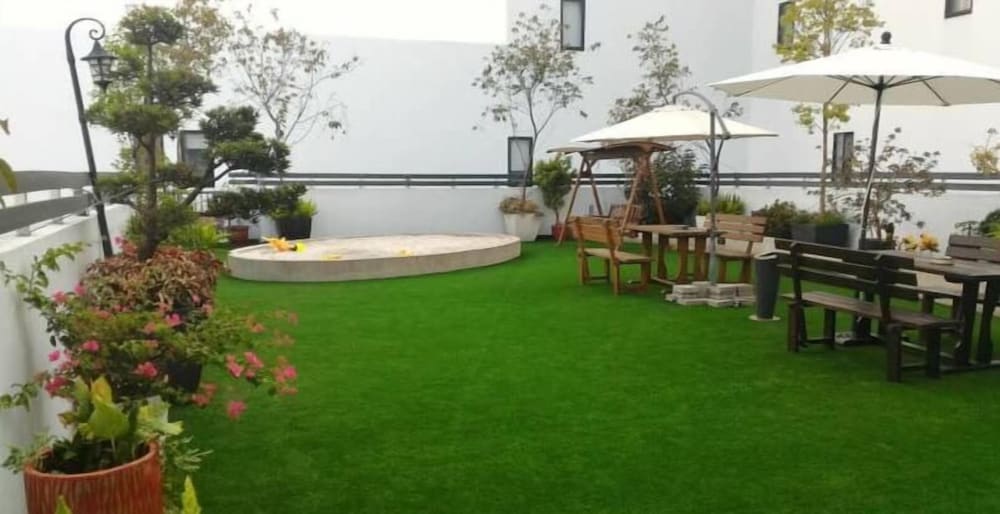 Uher Luxury Resort Hotel 42/50