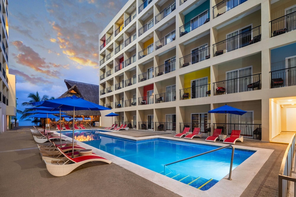 Decameron Isla Coral Guayabitos Ramada All Inclusive Resort 2/48
