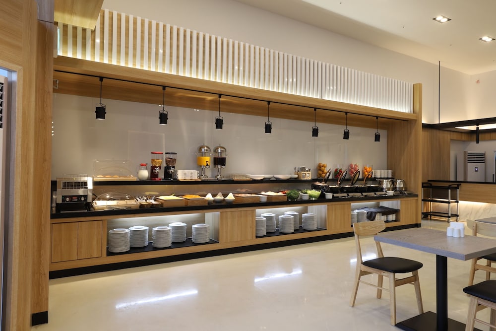 Sunrise Hotel Sokcho 41/56