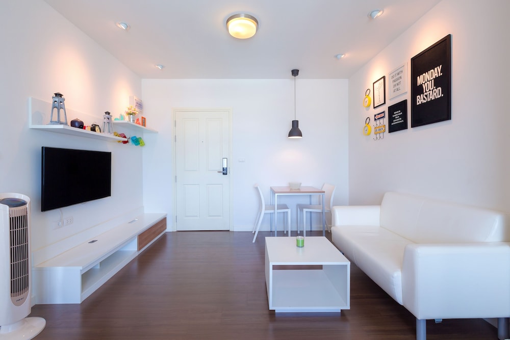 Baan Kiang Fah Hua Hin Condominium By Montri 26/42