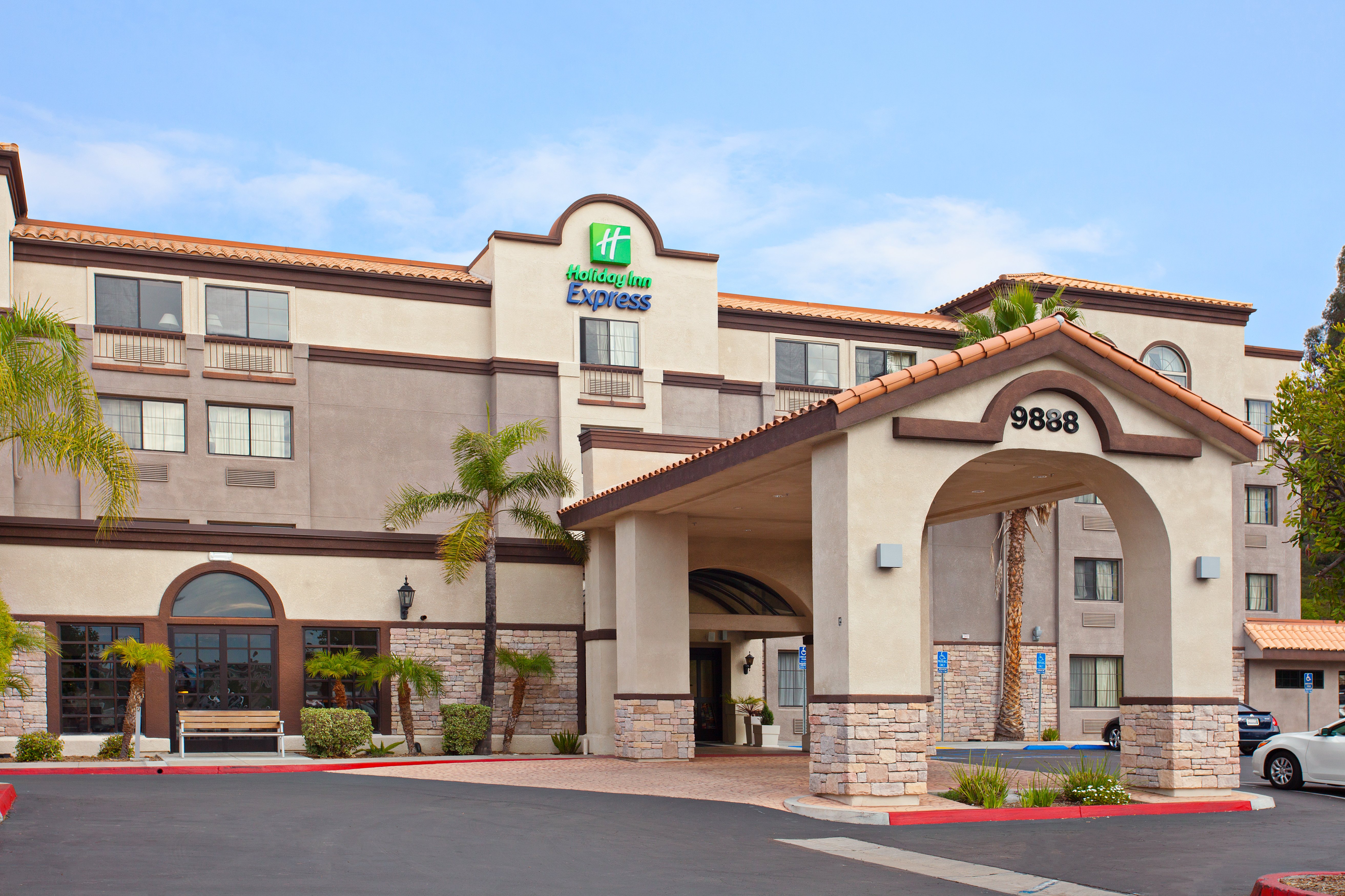 Holiday Inn Express Mira Mesa San Diego 58/62