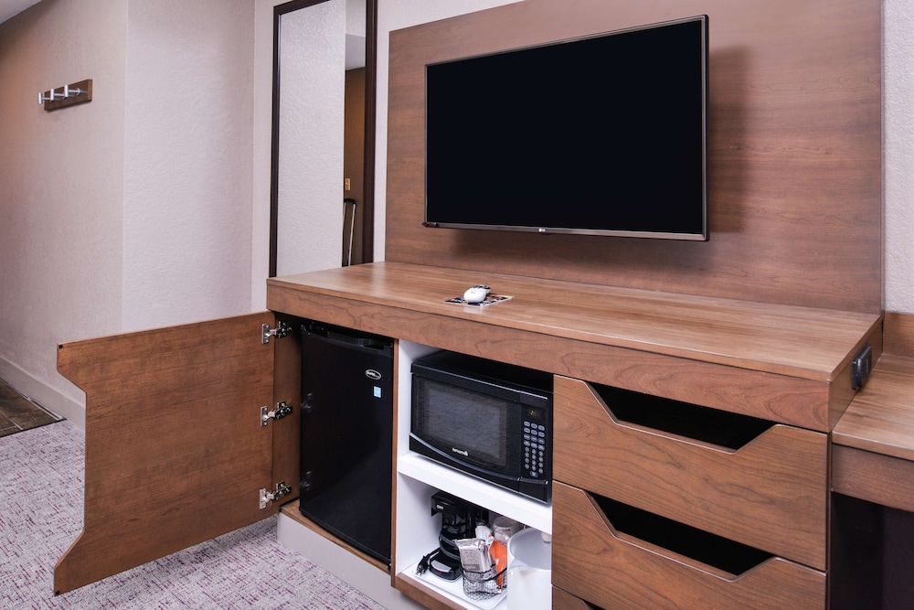Hampton Inn Albuquerque University Midtown 46/55