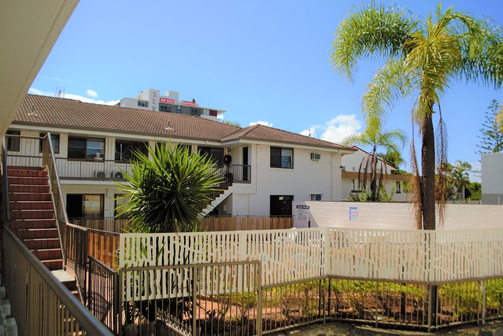 Gold Coast Inn 23/31