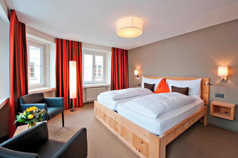 Hotel Donatz 23/57