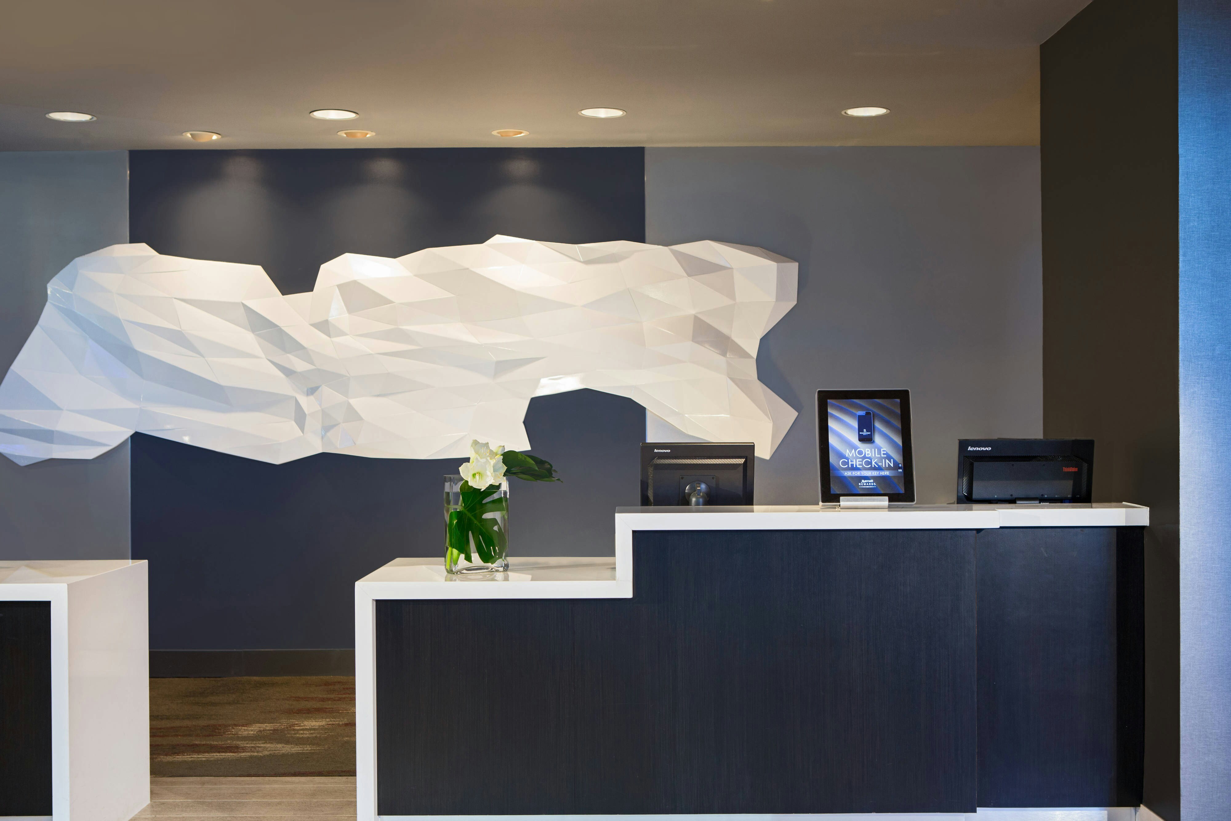 Renaissance Chicago O'hare Suites 6/47
