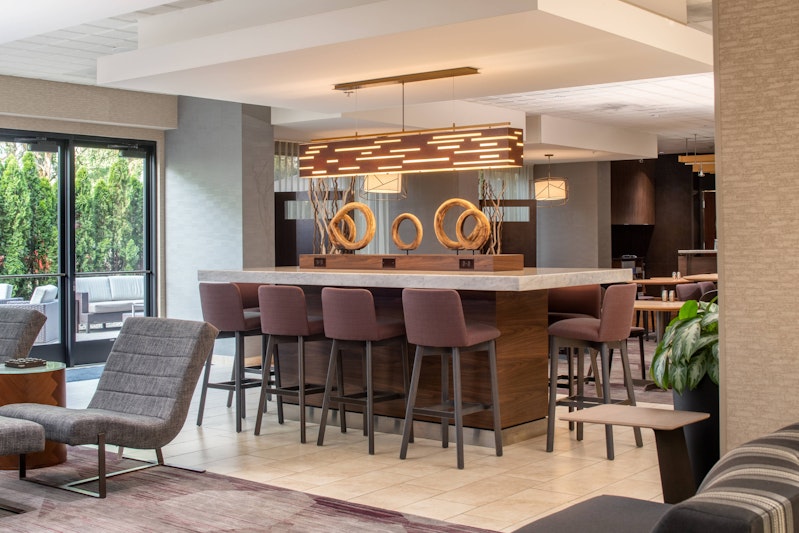 Courtyard By Marriott Portland Airport 8/15