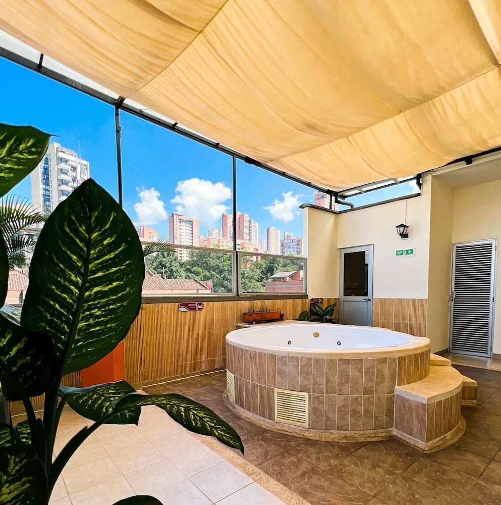 Hotel Florencia Plaza 44/54