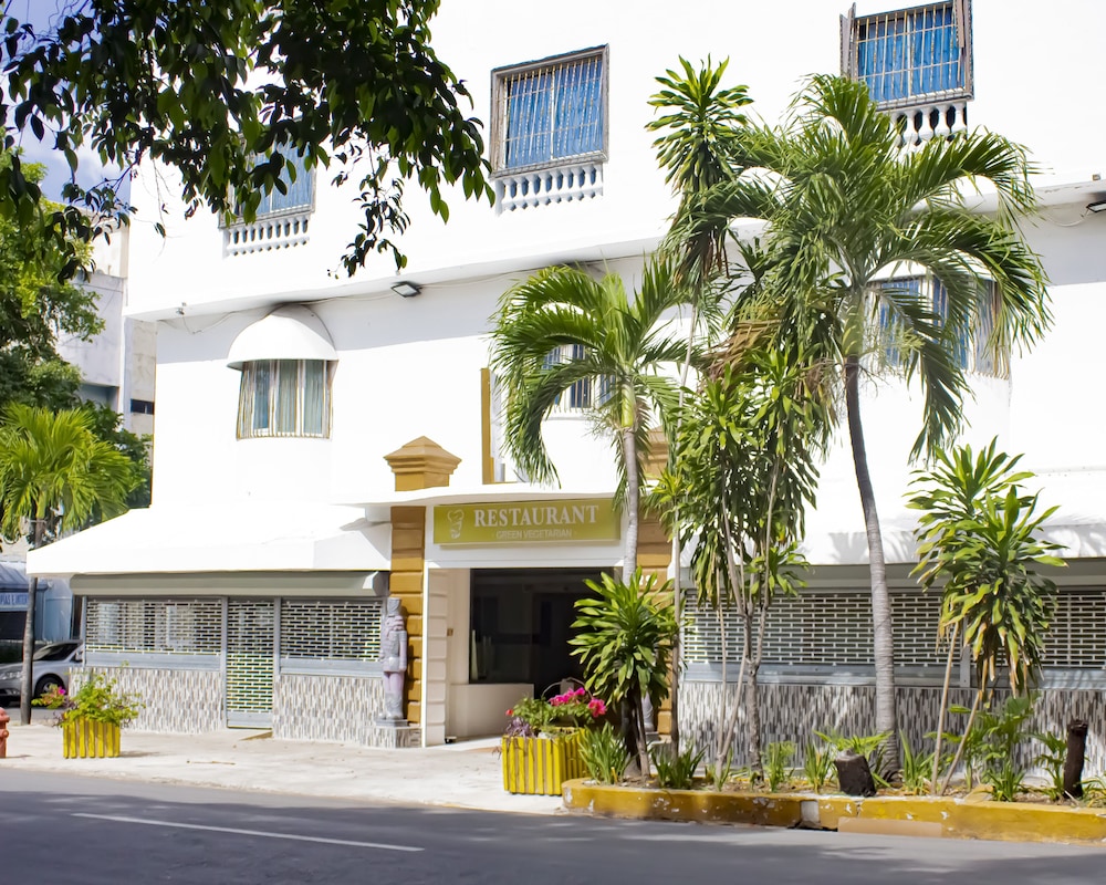 La Casona Dorada 54/56
