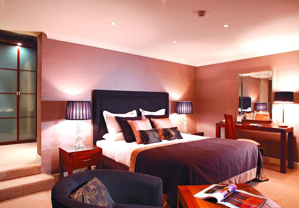 SUPERIOR, DOUBLE BED