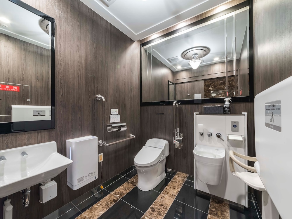 Apa Hotel Higashi-Umeda Minami-Morimachi-Ekimae 10/55