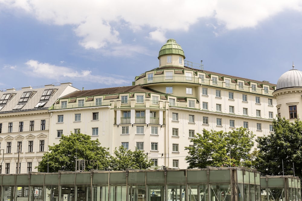 Austria Trend Hotel Ananas 6/50