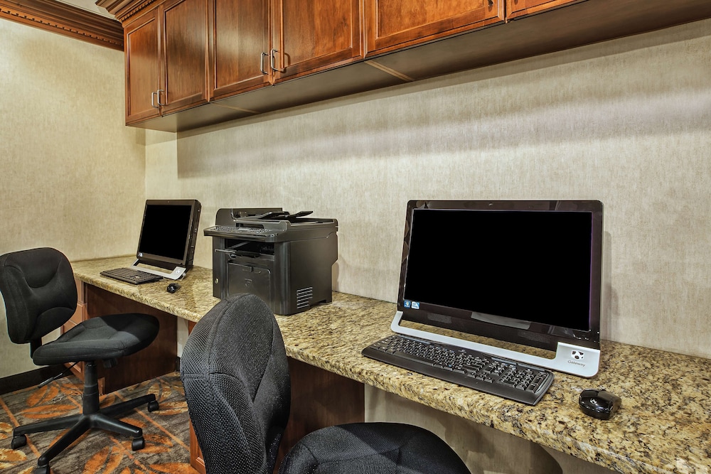Hampton Inn Hotel Detroit/Belleville-Airport Area 32/39