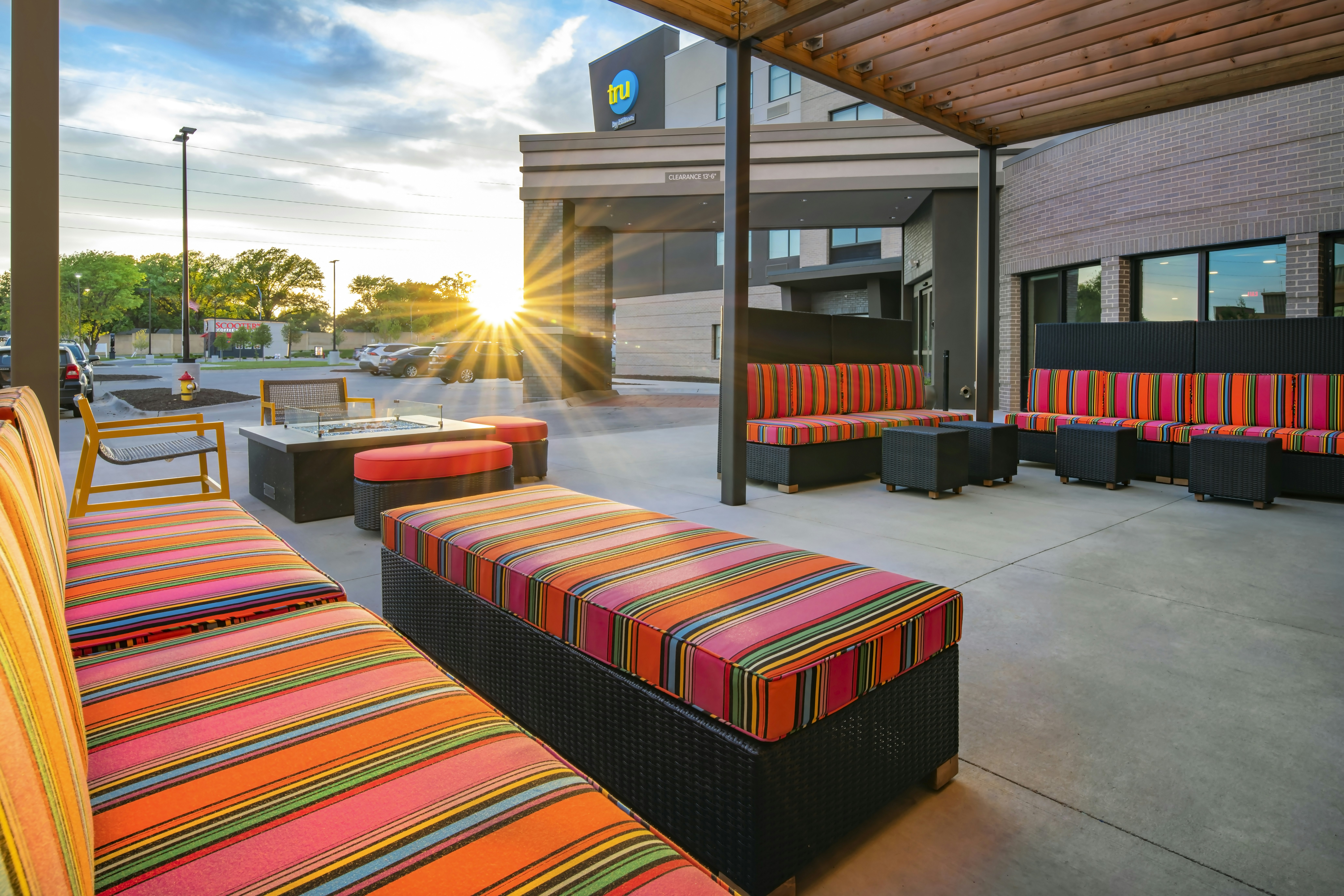 Home2 Suites by Hilton Omaha I-80 at 72nd Street 18/19