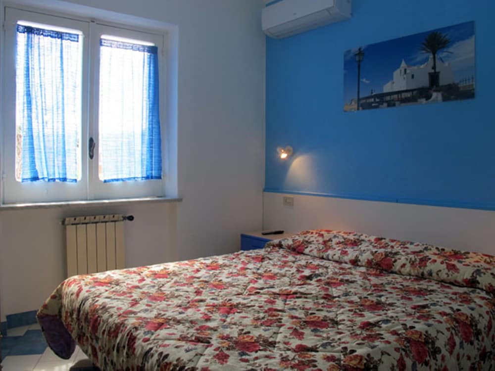 HOTEL RESIDENCE VILLA MARINÙ 23/72