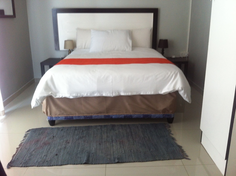 Cosy Palms Guest House 2/26