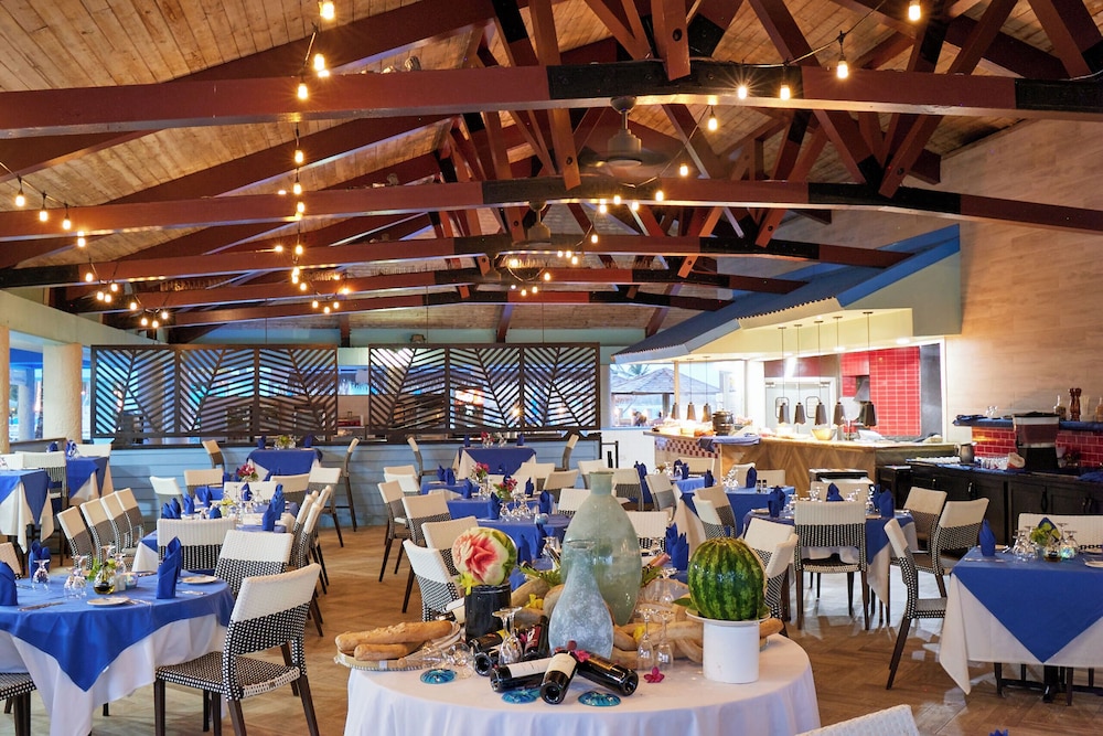 Coconut Bay Beach Resort and Spa 58/73