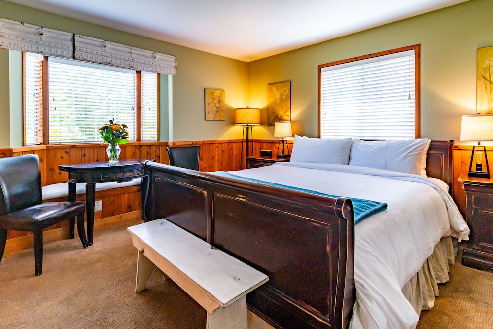 J Patrick House Bed And Breakfast Inn 22/65