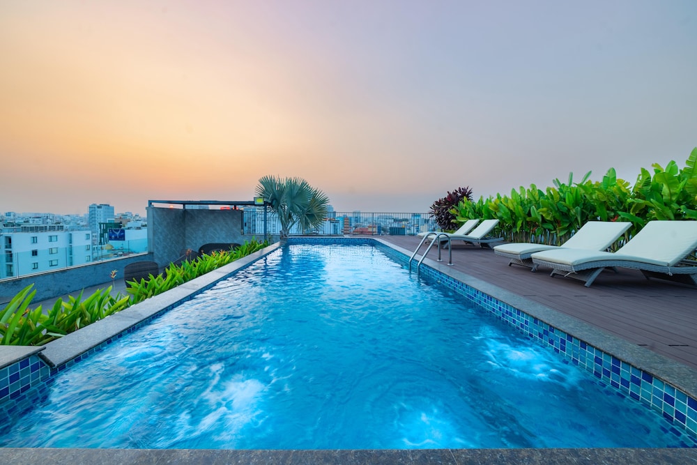 DHTS Business Hotel & Apartment 40/40