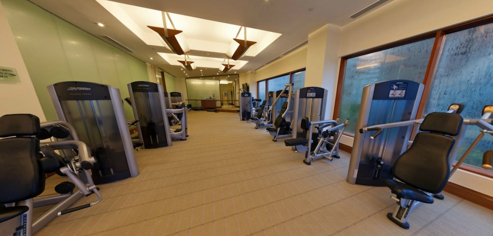 The Oberoi Mumbai 26/61