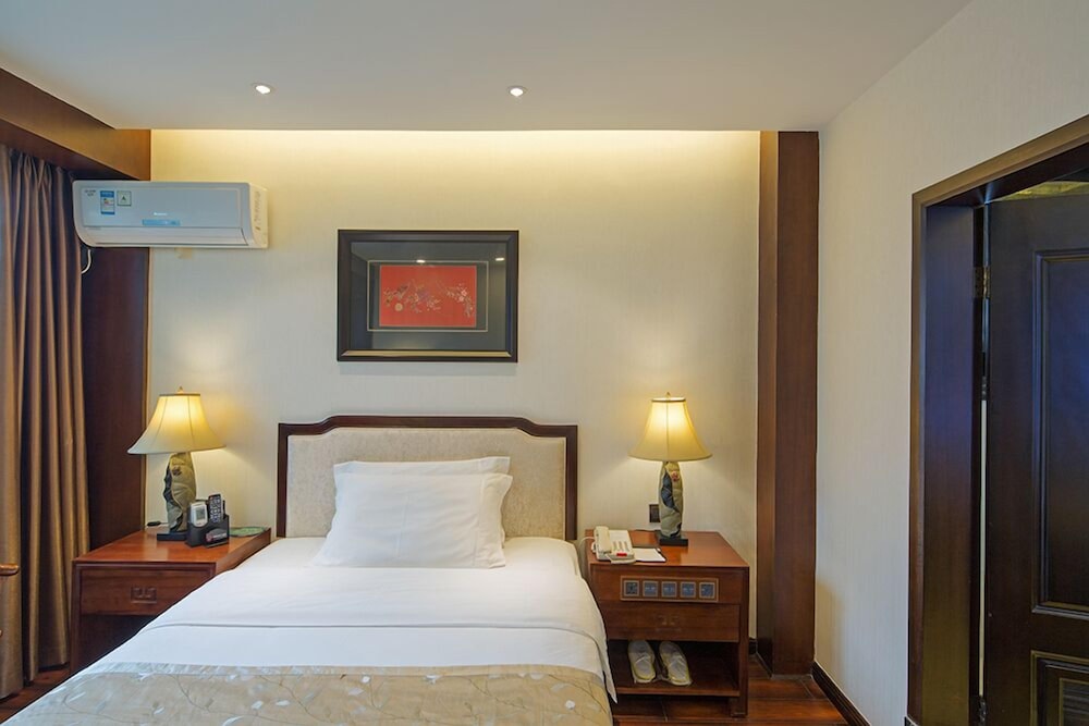 Chengdu Buddhazen Hotel 15/50