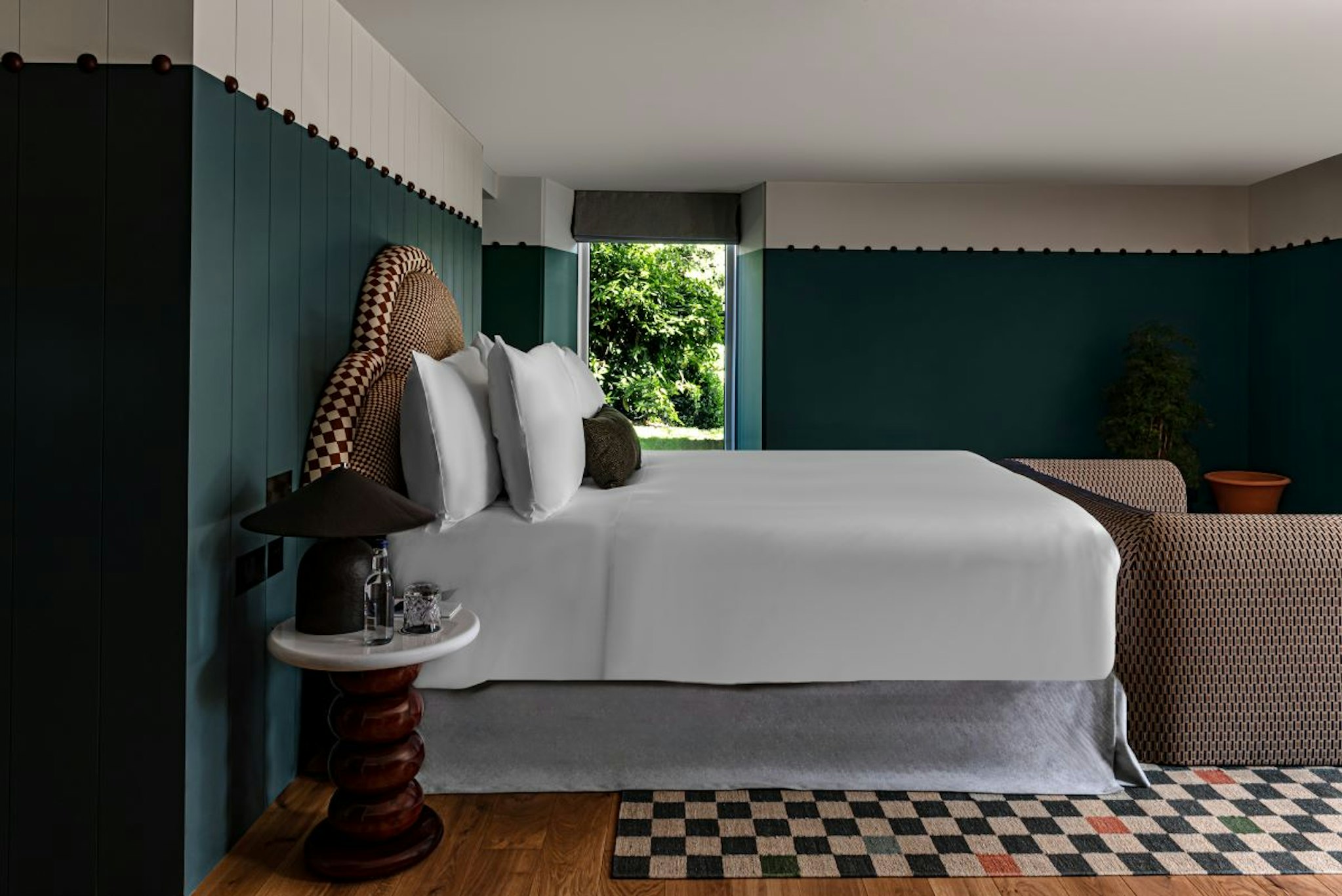 Cowley Manor 15/58