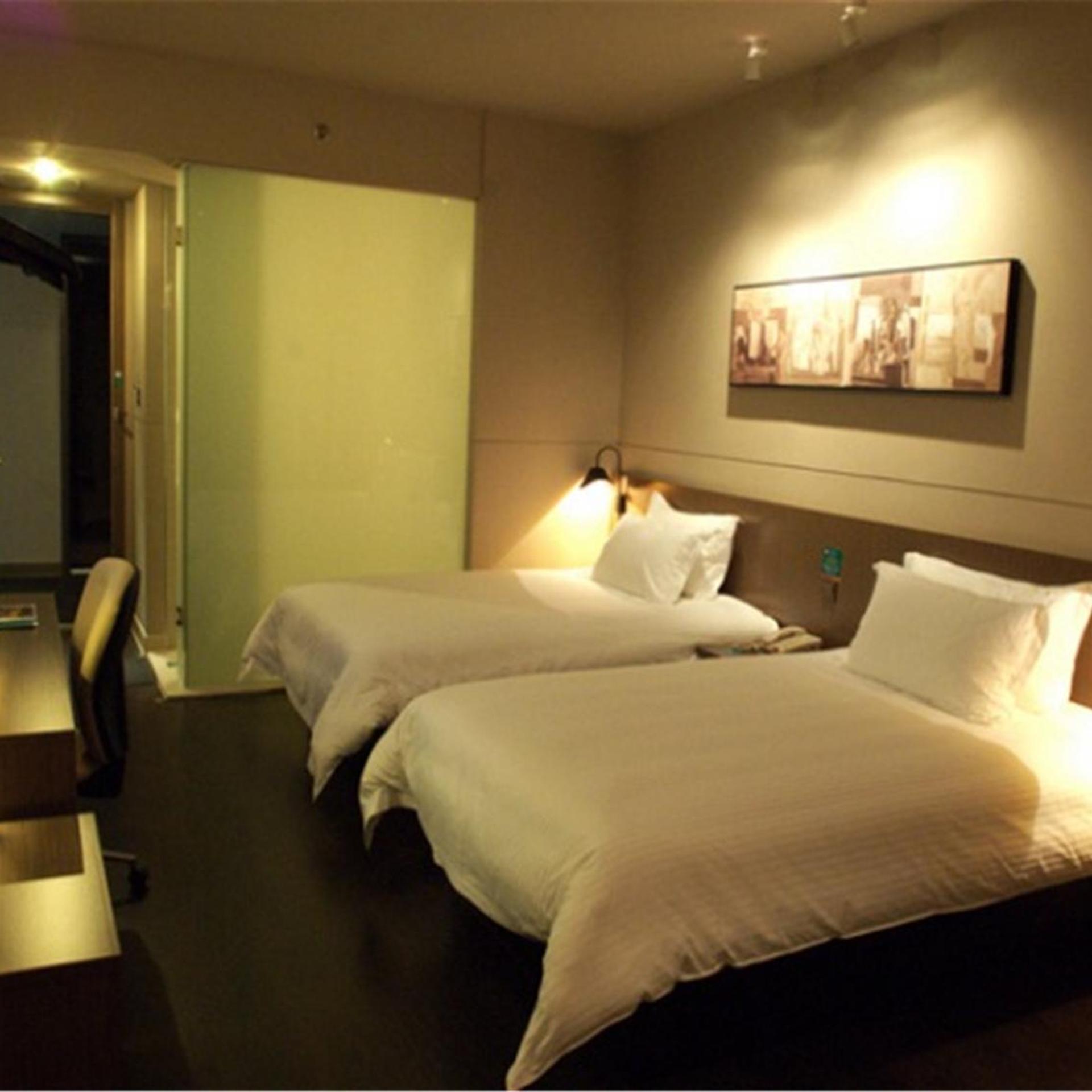 Jinjiang Inn Select (Xiamen Jimei University Guomao) 10/30