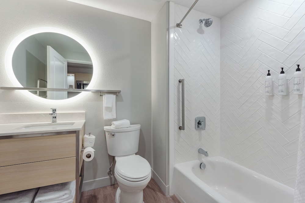 TownePlace Suites Pueblo Downtown 23/26
