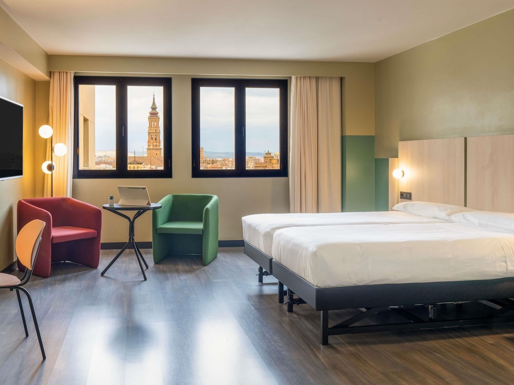 ibis Styles Zaragoza Ramiro I 25/65