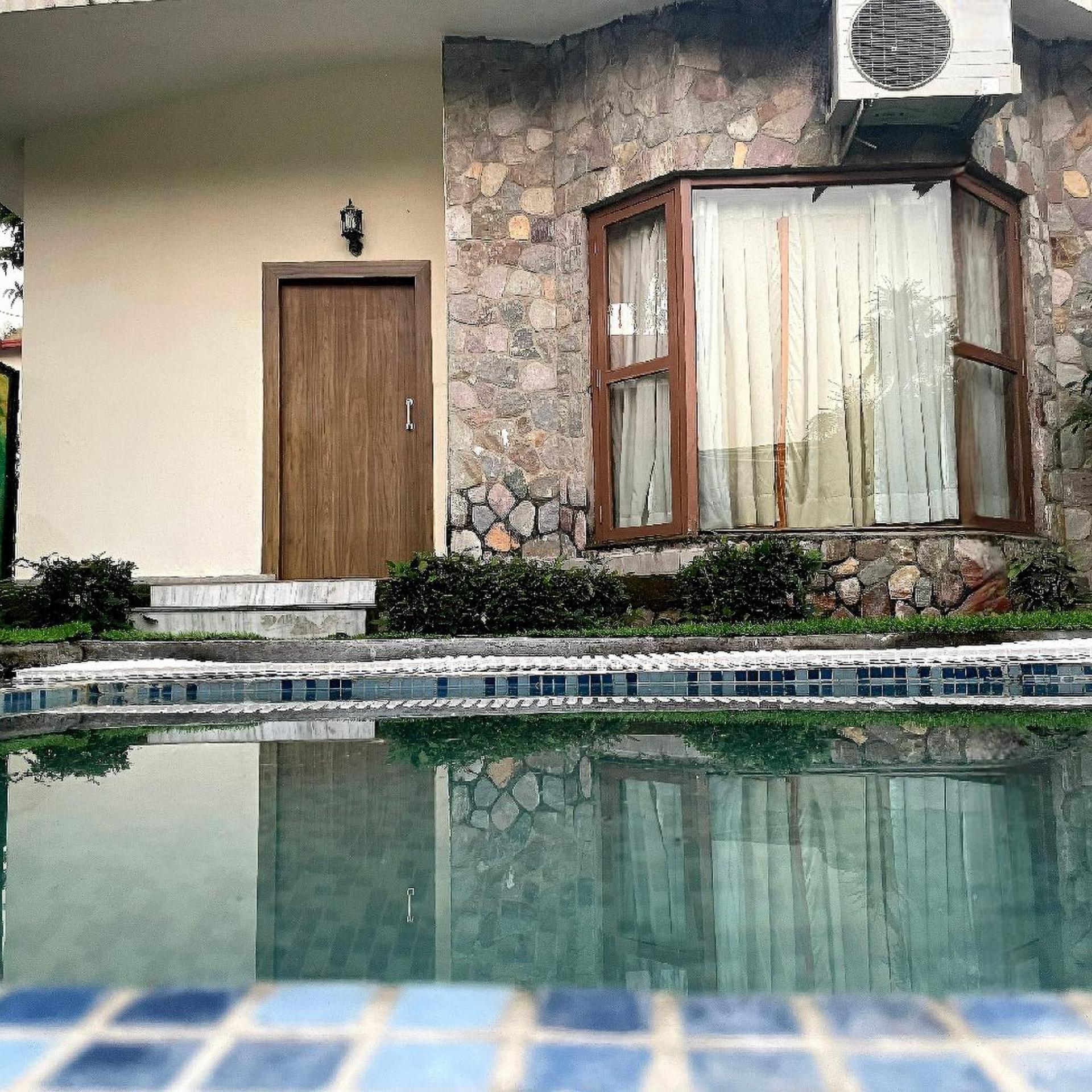 Country Inn Tarika Riverside Resort Jim Corbett 39/63