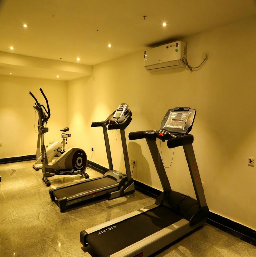 Hotel Deccan Serai 19/34