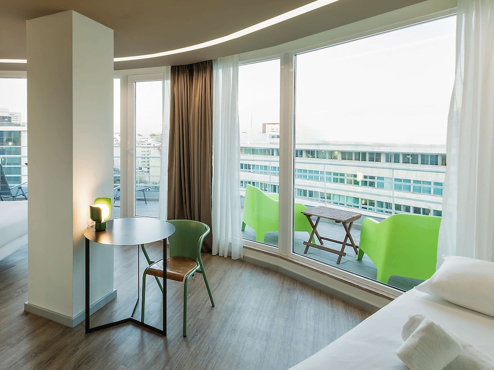 Ibis Styles Lisboa Centro Marques de Pombal 49/73