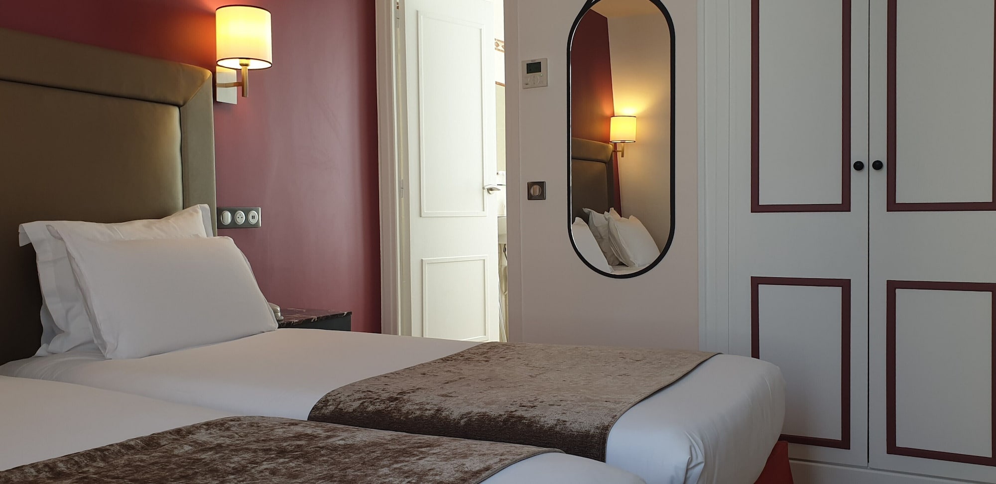 SUPERIOR, TWIN BEDS