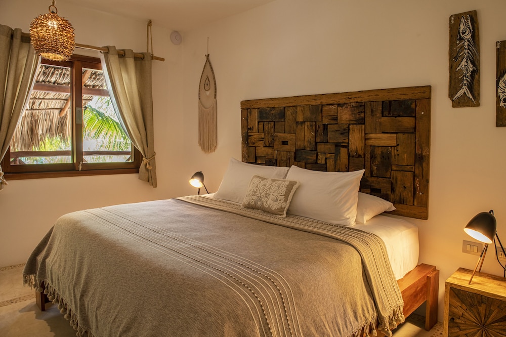 Carita Hotel & Residence 12/50