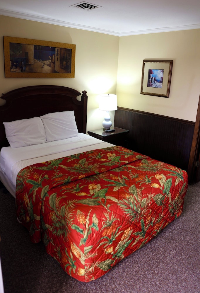 Sunbay Resort Hot Springs 6/35