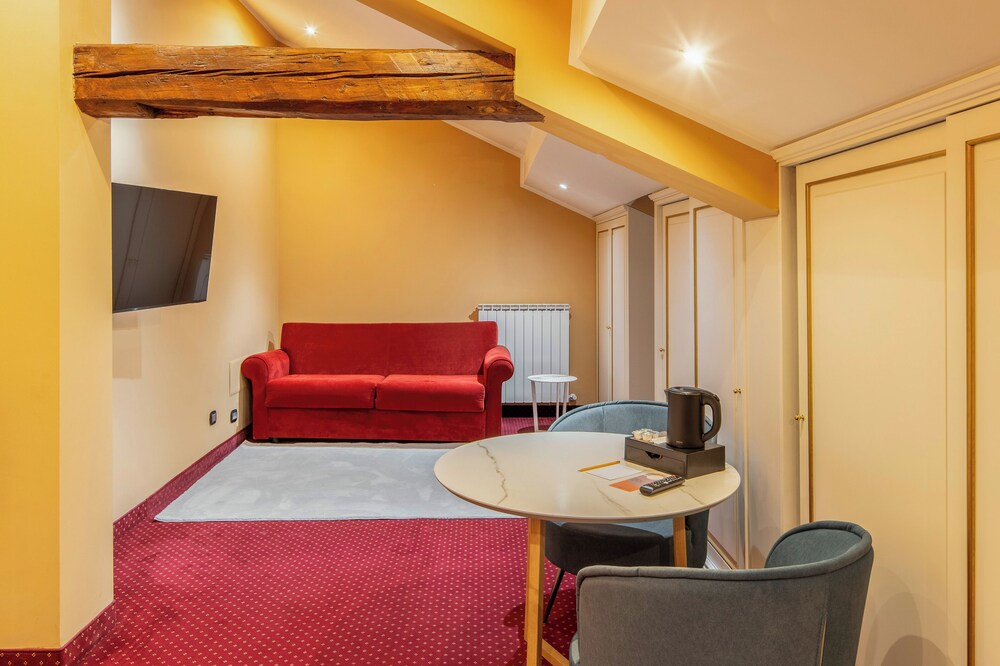 Hotel Auronzo Dolomites, Affiliated by Melia 40/50
