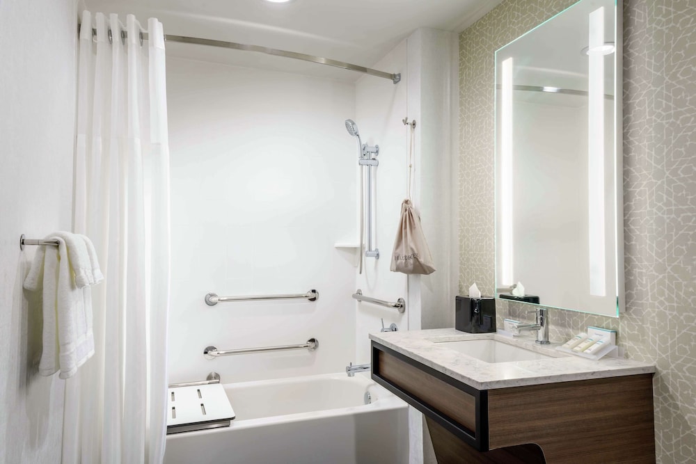 Hilton Garden Inn Annapolis Downtown 10/49