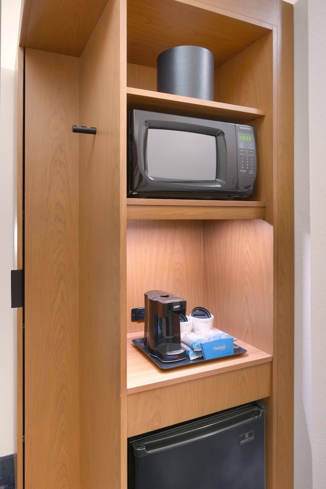 Fairfield Inn Suites Rockport 19/53