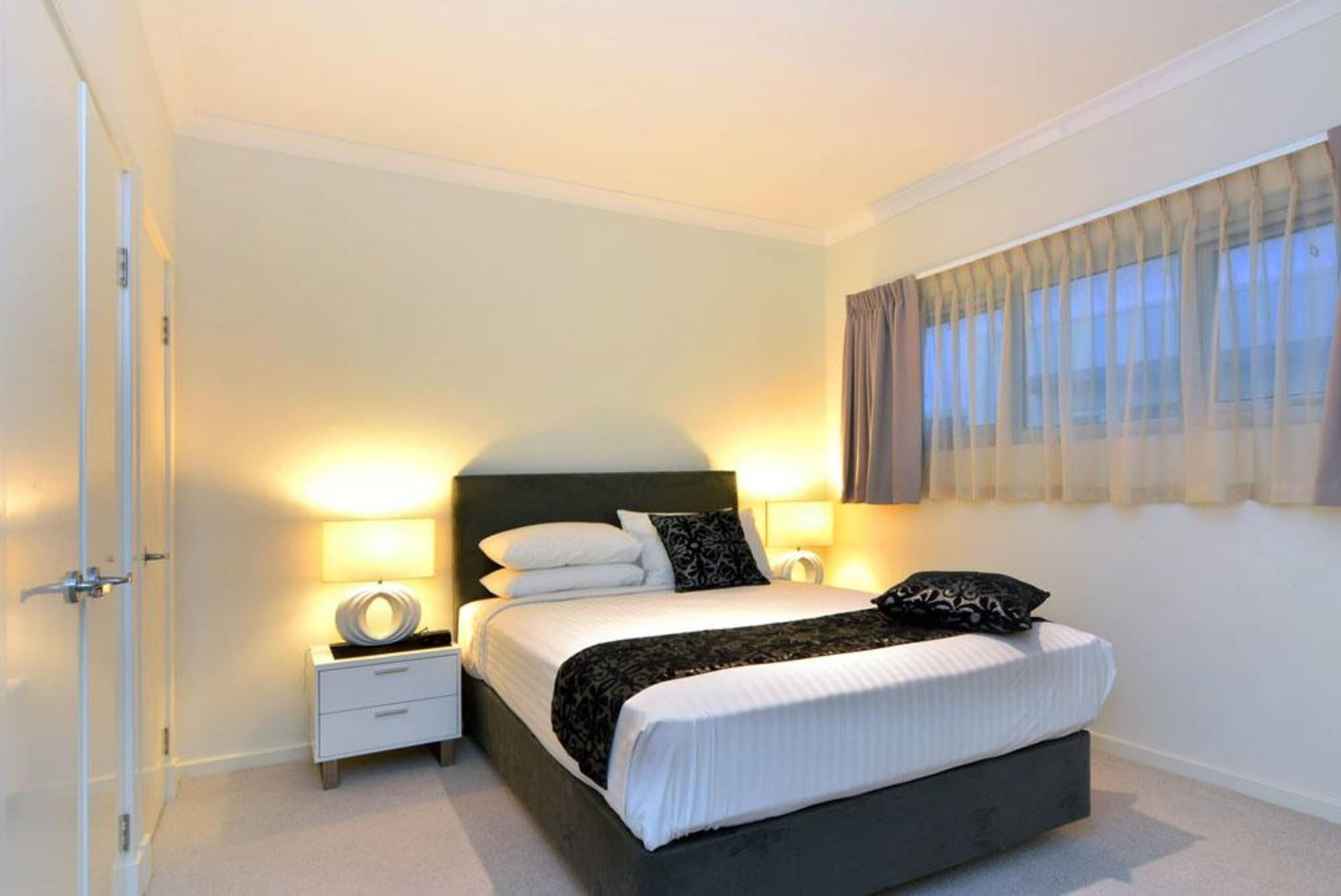 Budget, Studio, Queen Bed, No Sea View, Balcony or Courtyard