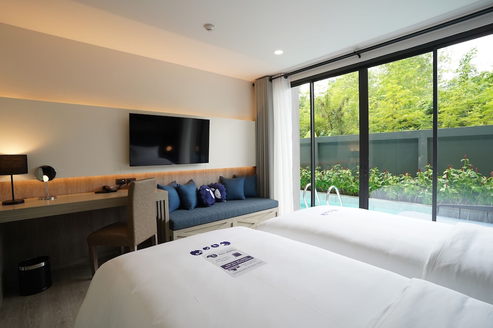 Kokotel Phuket Nai Yang 19/50
