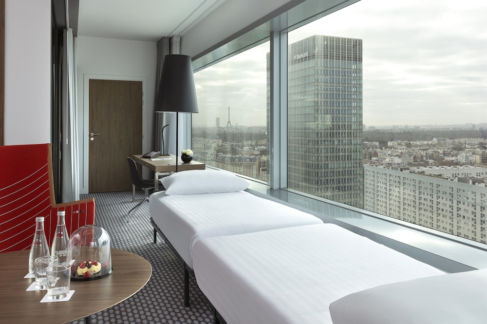 Melia Paris La Defense 17/73